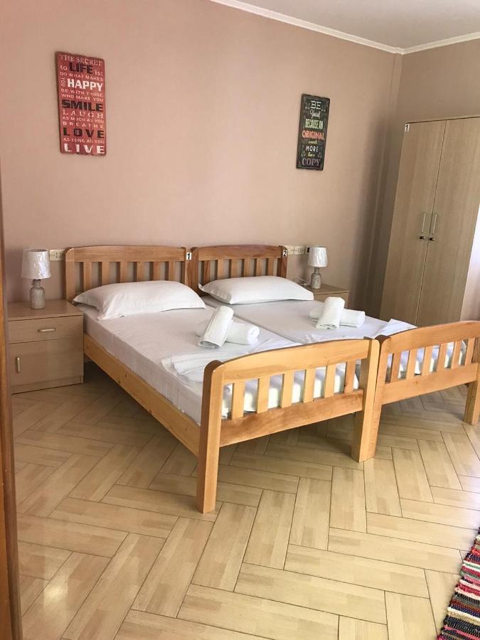 Hotel Durres Vila 53 Εξωτερικό φωτογραφία