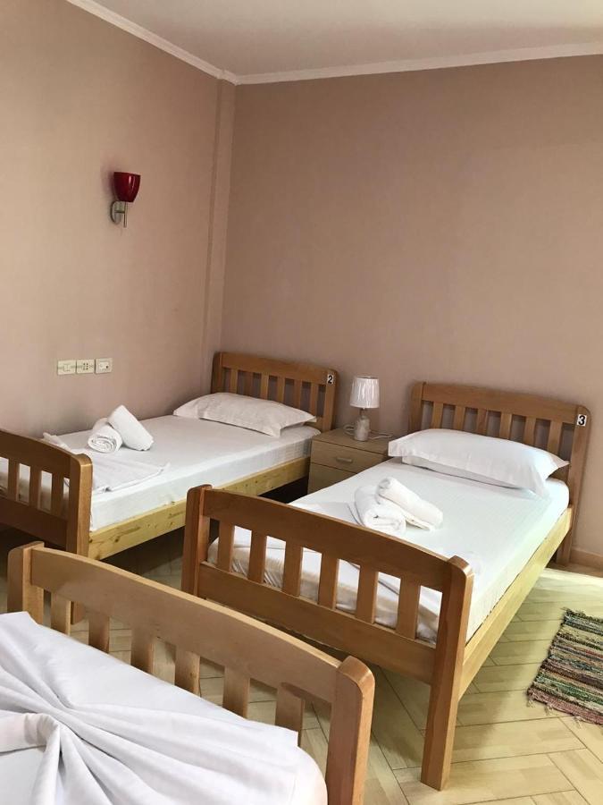 Hotel Durres Vila 53 Εξωτερικό φωτογραφία