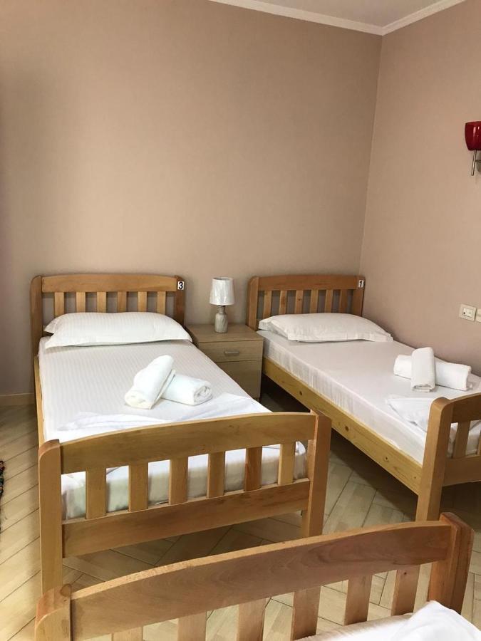 Hotel Durres Vila 53 Εξωτερικό φωτογραφία
