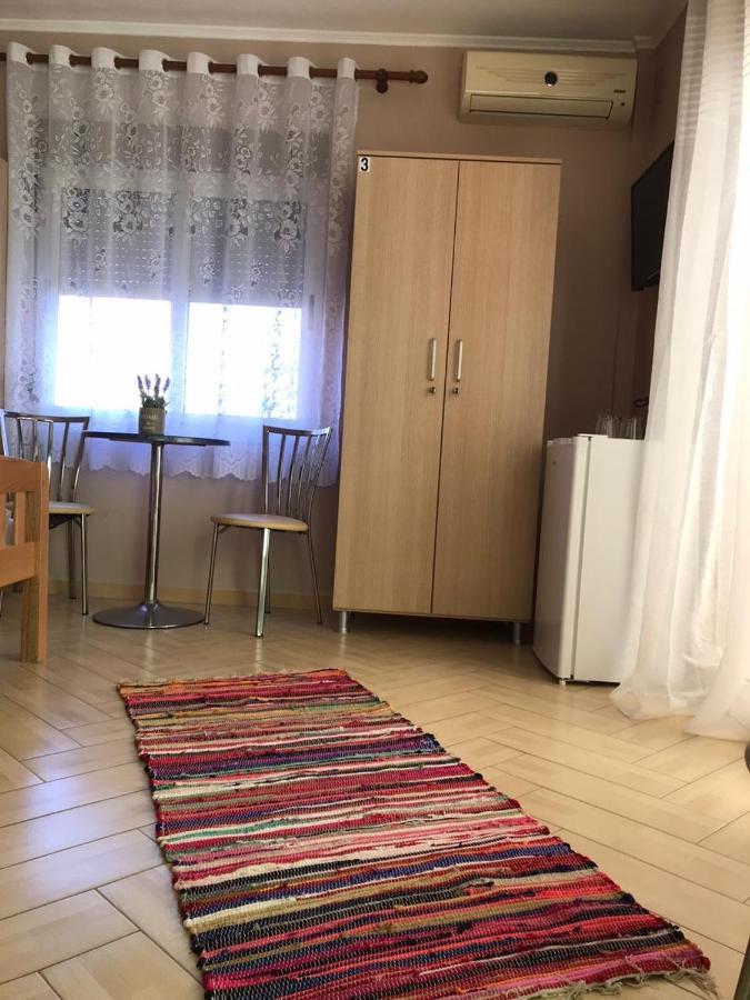 Hotel Durres Vila 53 Εξωτερικό φωτογραφία