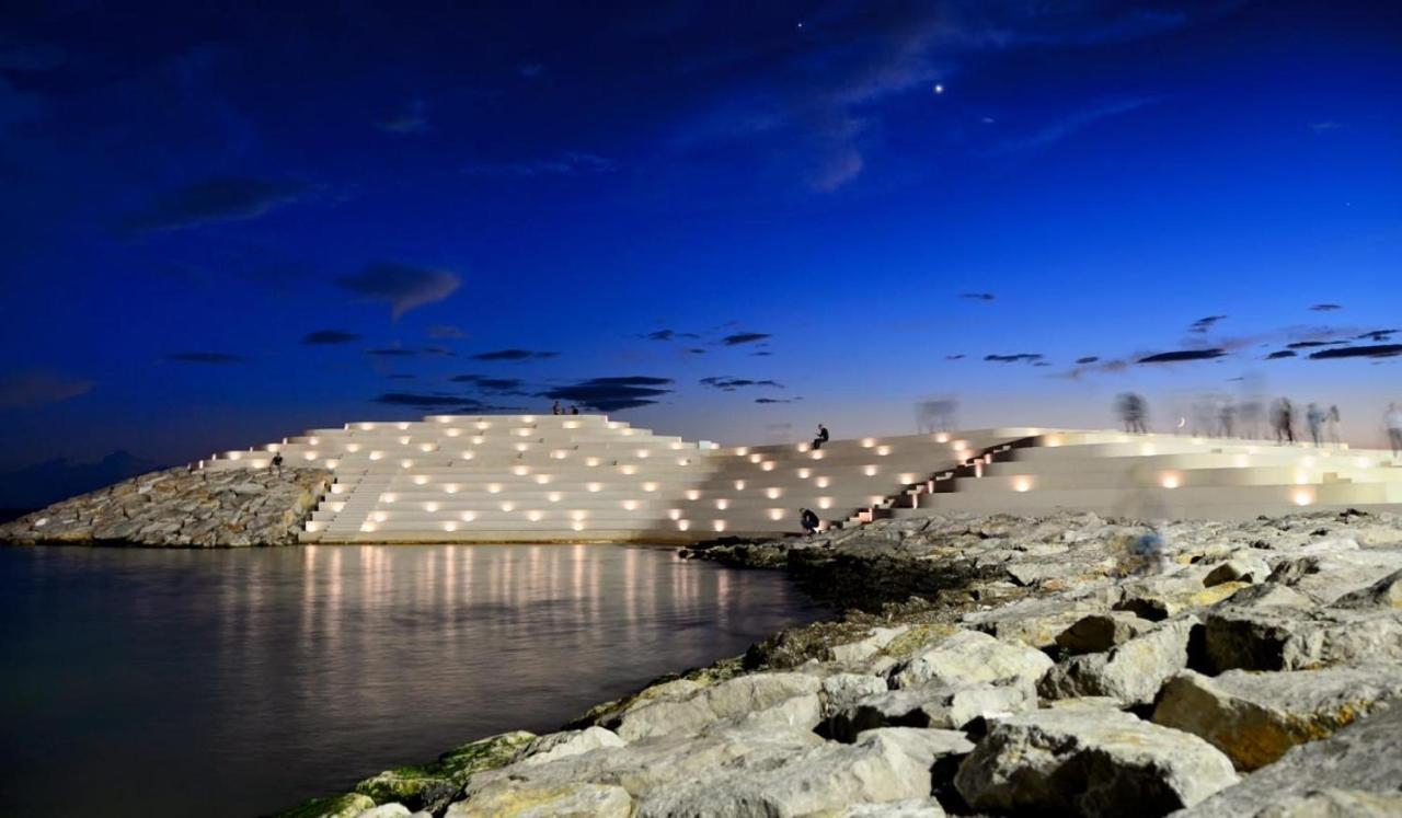 Hotel Durres Vila 53 Εξωτερικό φωτογραφία