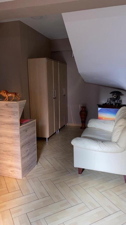 Hotel Durres Vila 53 Εξωτερικό φωτογραφία